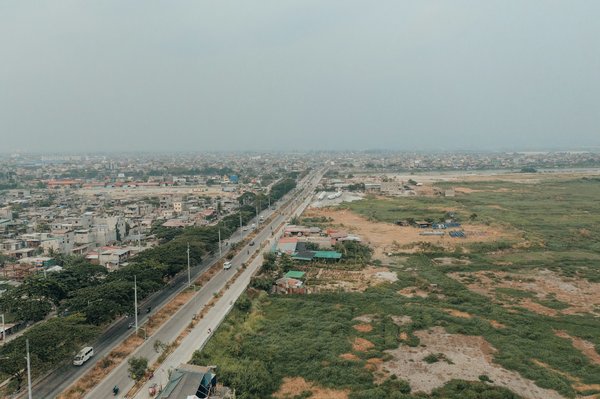 Quels sont les défis et les solutions pour la gestion des soins de santé dans les régions éloignées?